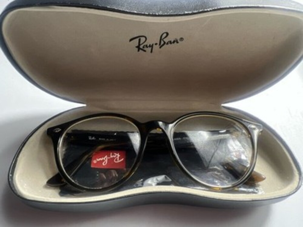 Ray-Ban RB 4305 Phantos Sunglasses – Light Havana & Classic Brown (With Case)
